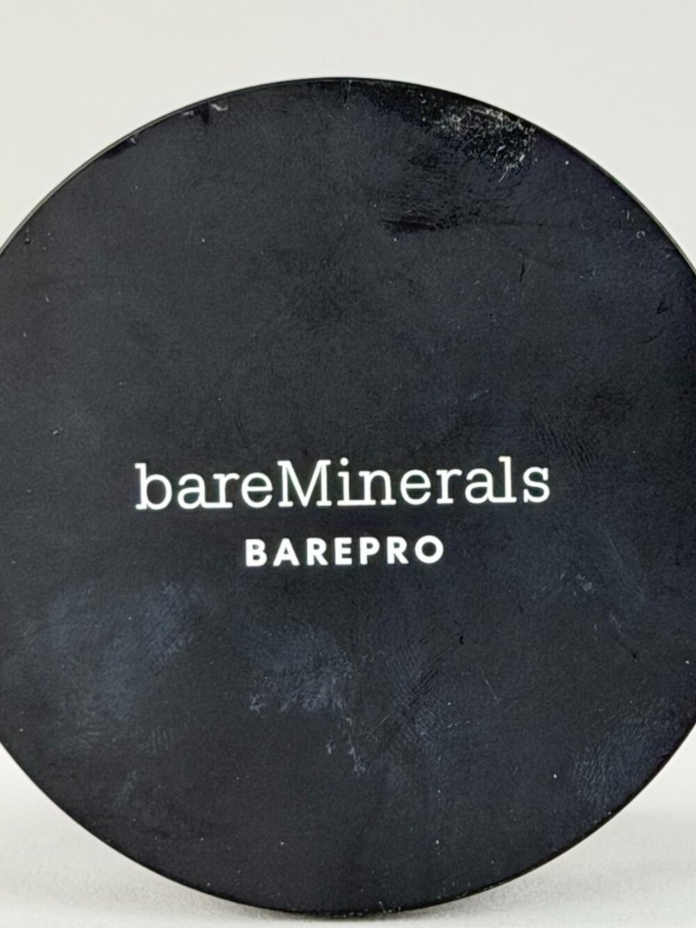 bareMinerals BAREPRO 24HR Skin-Perfecting Powder Foundation Fair 15 Neutral